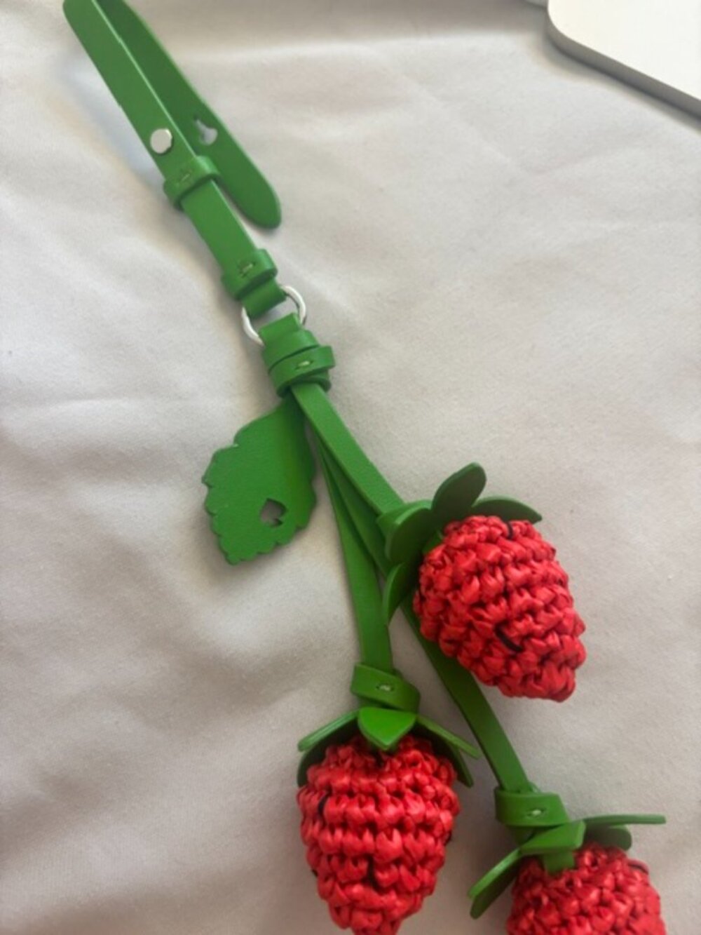 Kate Spade Charmed Strawberry crochet bag charm - Picture 5 of 6